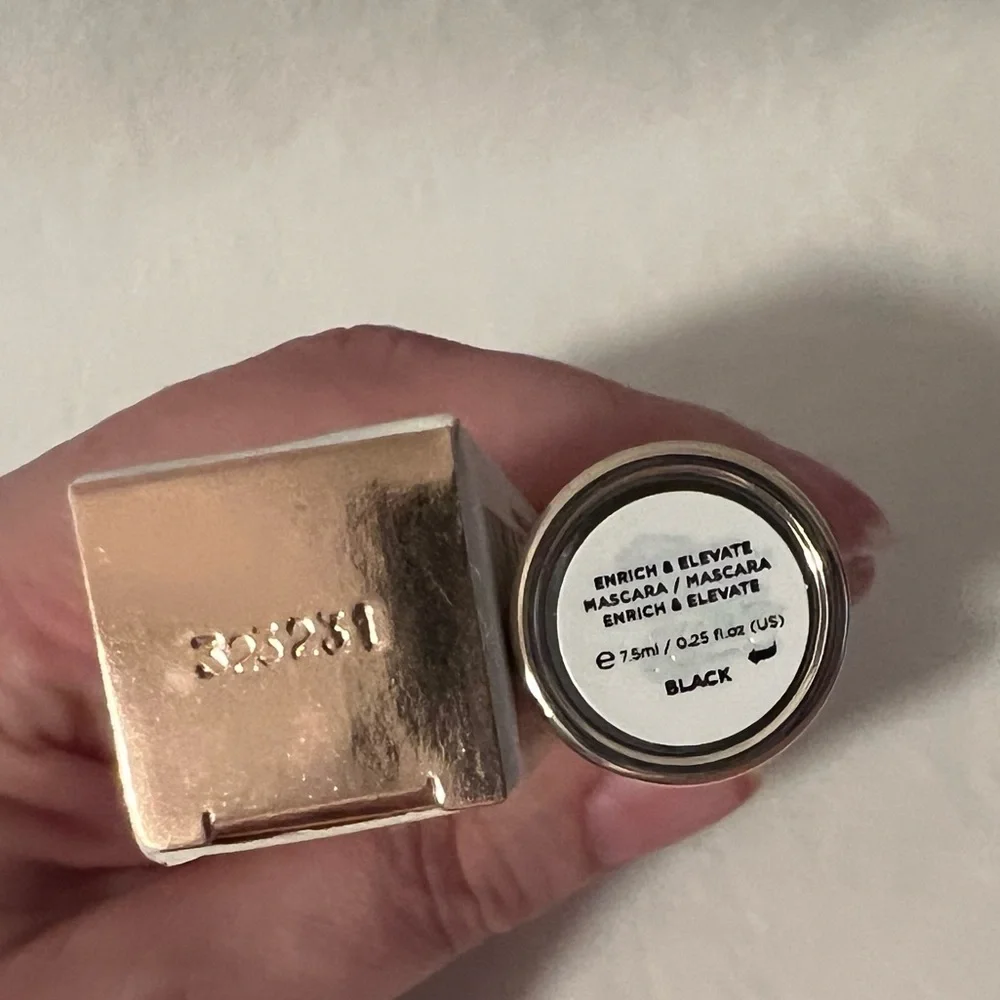 🌟NIB🌟 ICONIC LONDON Enrich & Elevate Mascara